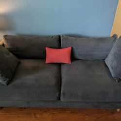Adeline sofa 