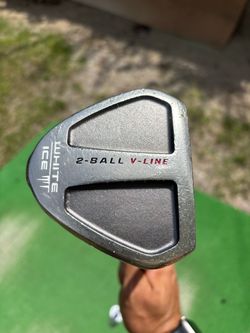 Odyssey White Ice 2-Ball V-Line Putter