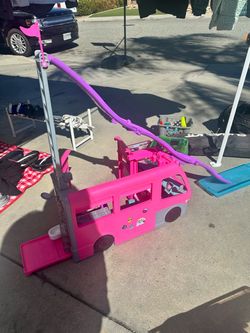 Barbie dream camper
