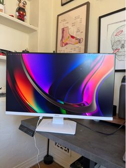 MSI White Gaming Monitor