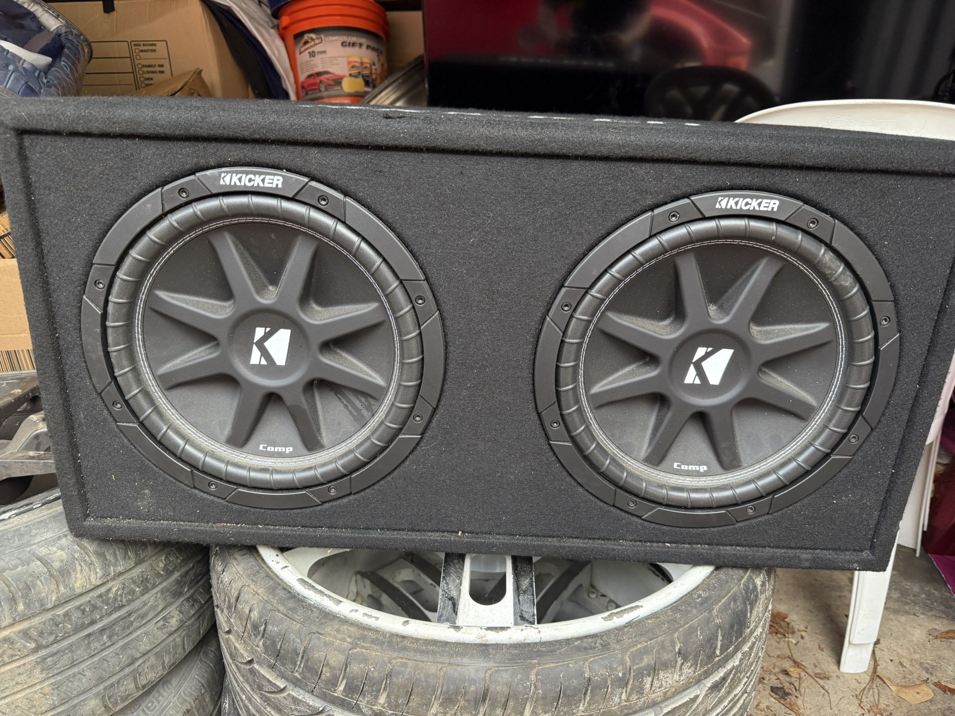 Kicker Speakers And Amp