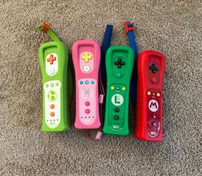 Nintendo Wii controllers