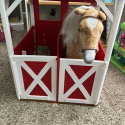 Barn and Horse 