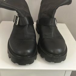 Black Leather Banana Republic Boots
