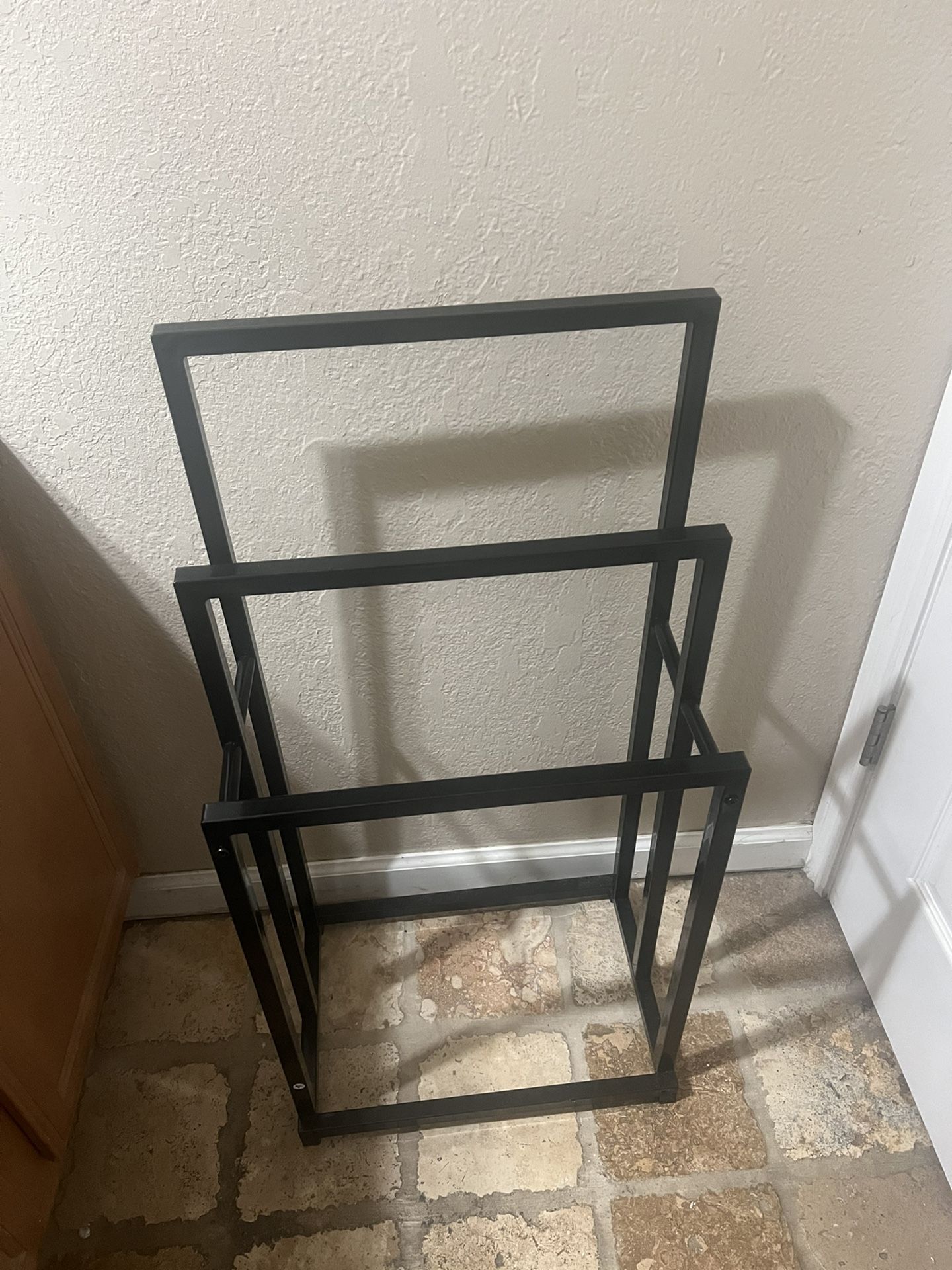 Towel Rack FOR SALE✅
