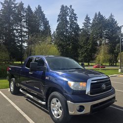 2013 Toyota Tundra Blue