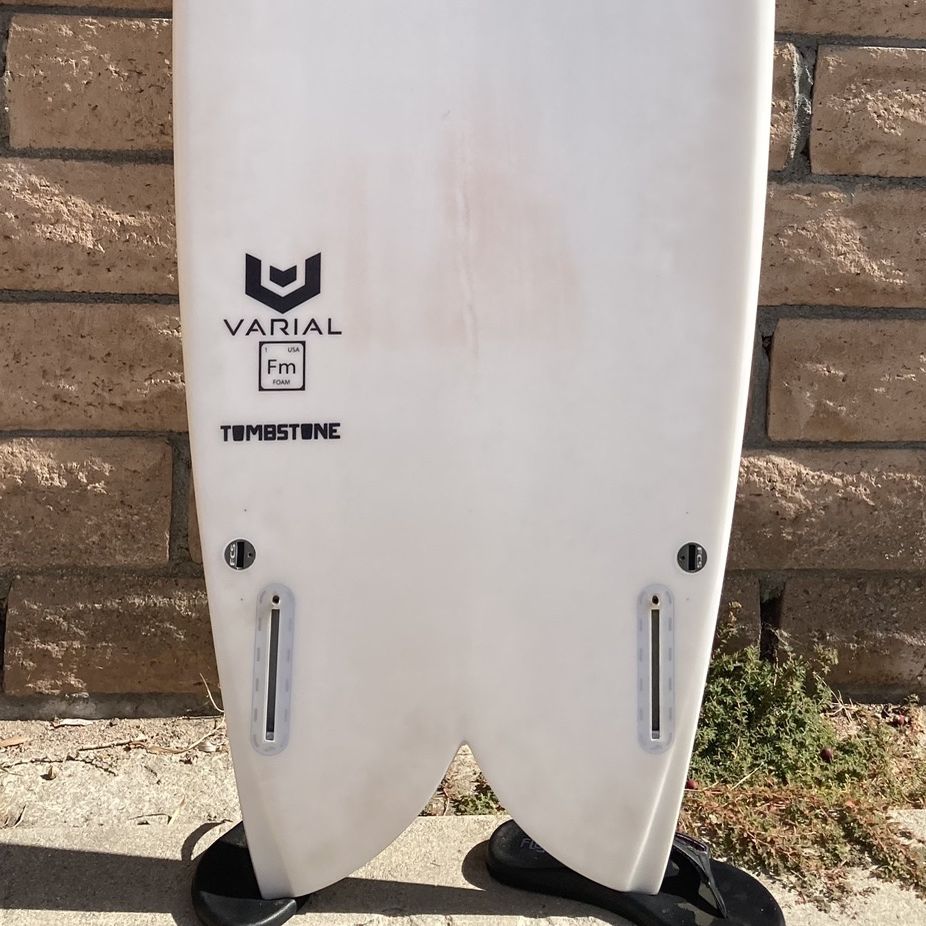 5'2” Infinity Tombstone Twinzer Fish Surfboard for Sale in Culver