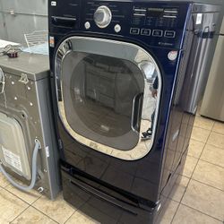 Lg Heavy duty washer &gas Dryer 