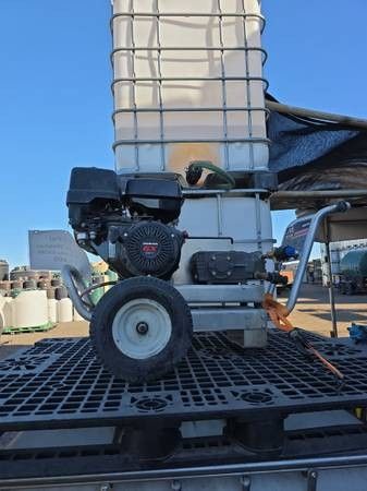 4,000 PSI Pressure Washer