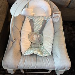 Ingenuity Keep Cozy 3-in-1 Grow with Me Vibrating Baby Bouncer