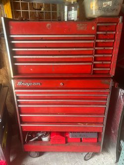 Snap-on tool box
