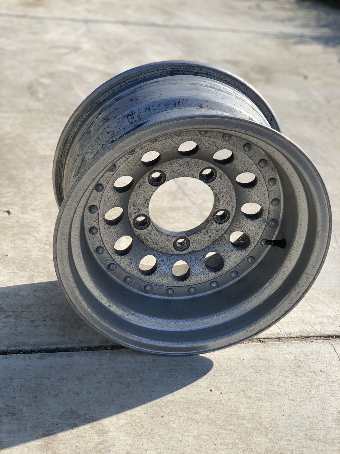 (1) Vintage American Racing Outlaw Rims 5 Lug Ford Trucks Bronco F150 ...