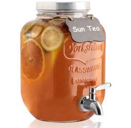 1 Gallon Drink Dispenser with Spigot