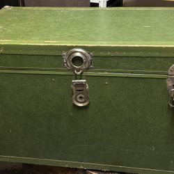 Mid-Century Green Trunk