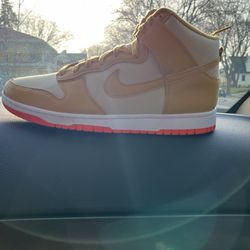 Nike Dunks