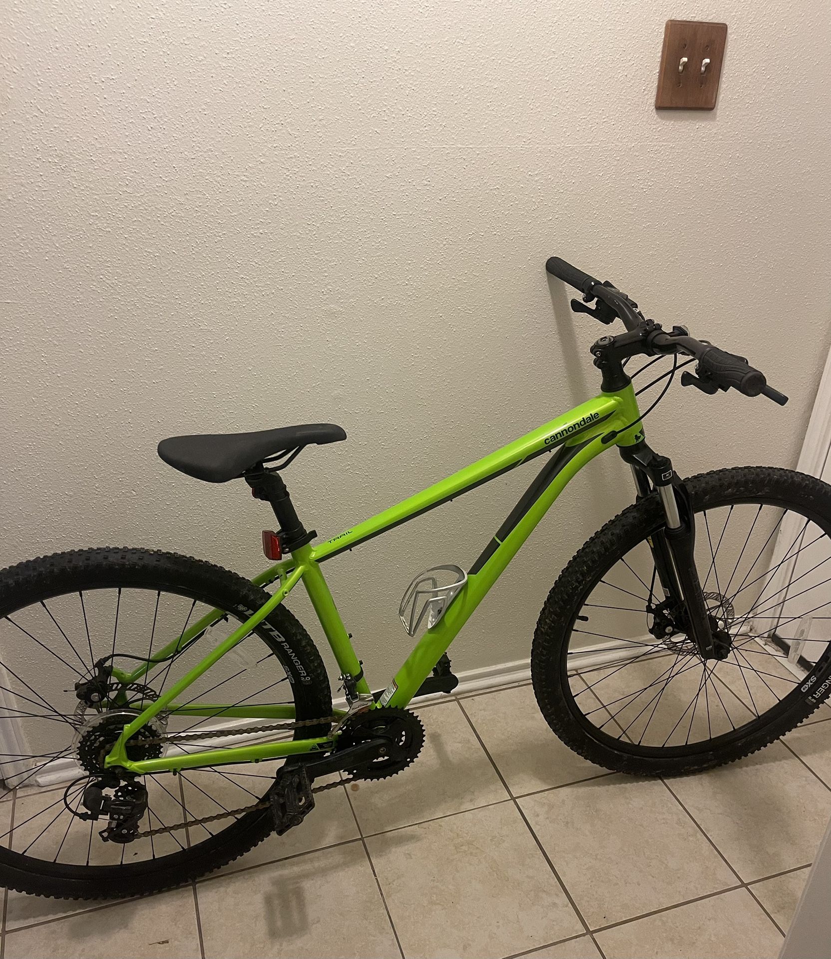 Cannondale Trail Mountain Bike Green