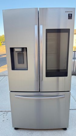 REFRIGERATOR SAMSUNG FAMILY  HUB STAINLESS STEEL