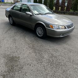2001 Toyota Camry, 190k Miles, Clean Title