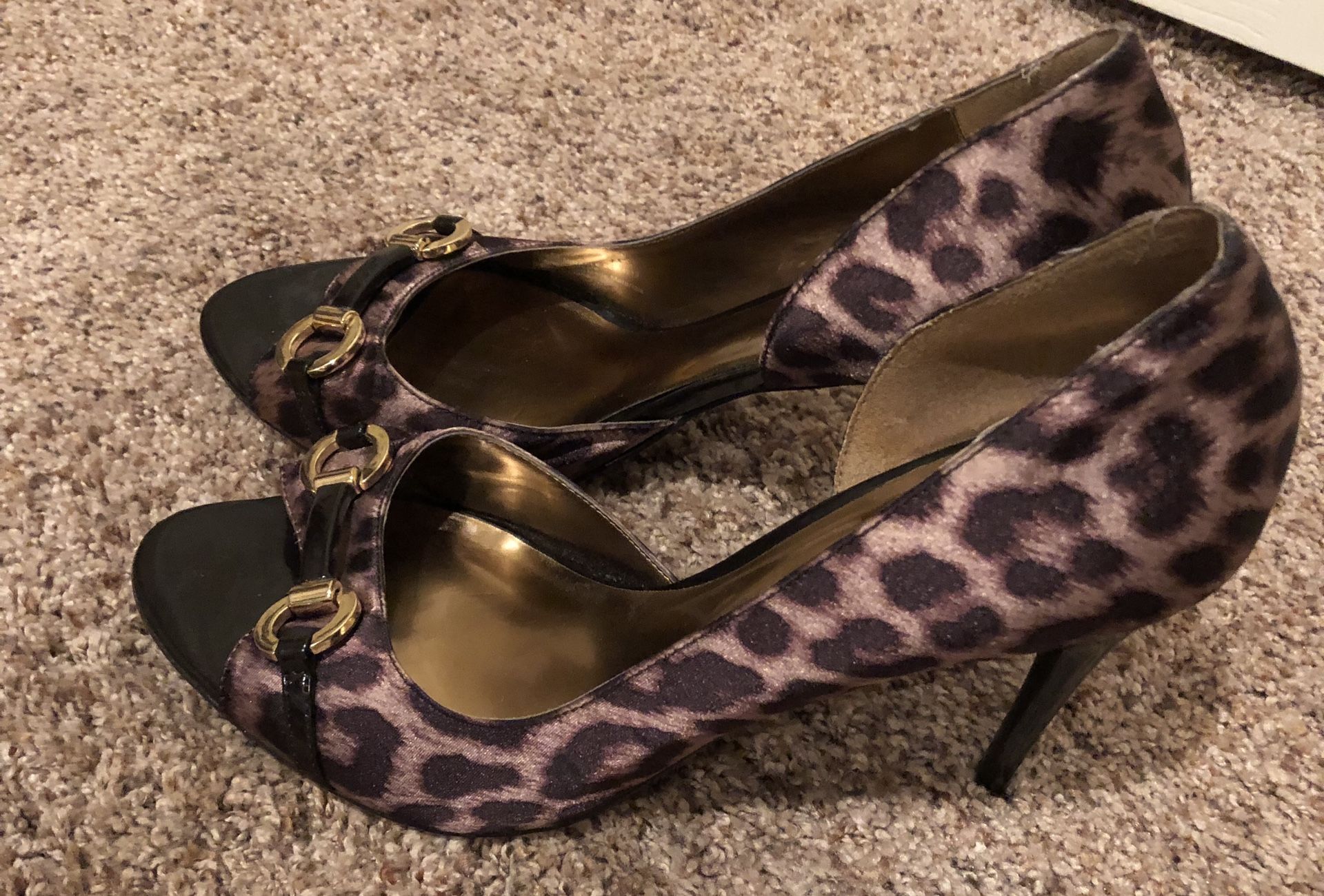 Carlos Santana leopard shoes
