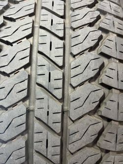 275/60/20. One used Bridgestone DUELER tire great tread.