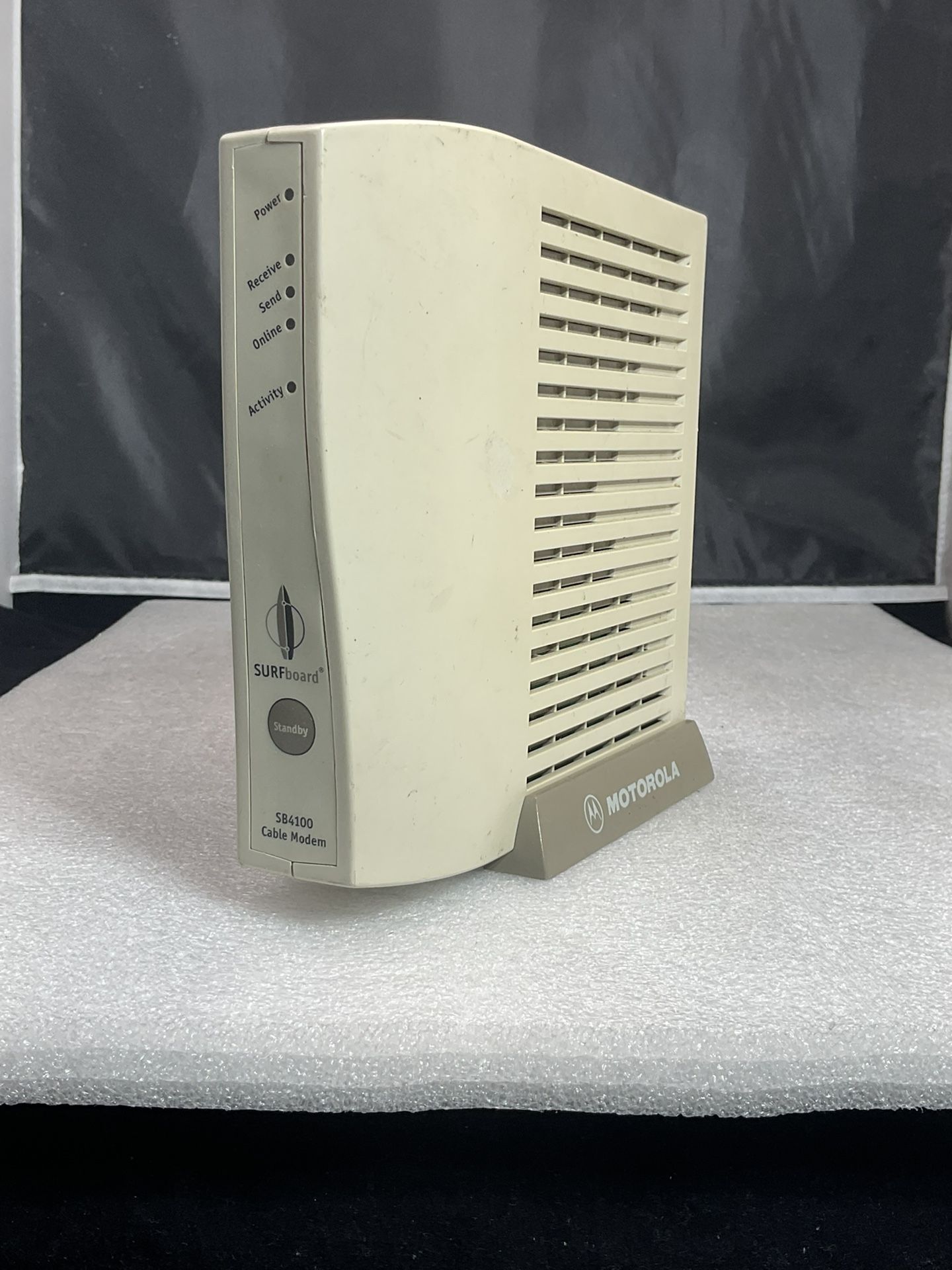 Motorola SURFboard SB4100 cable modem