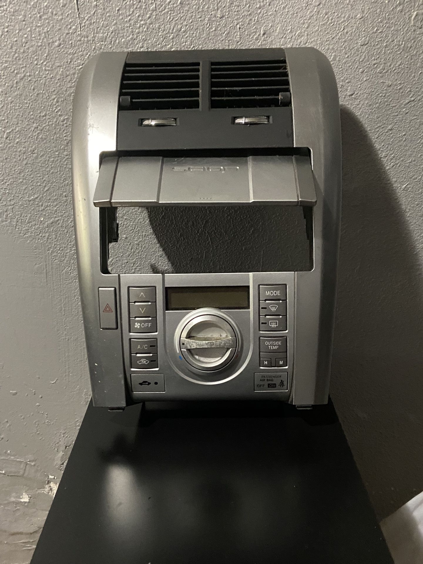 Scion Tc  Air Conditione Center Console 2009