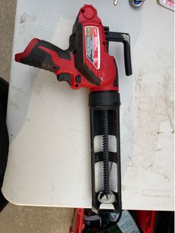 M12 caulk/adhesive gun