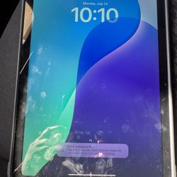 iPad 10th Gen $350