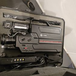 Ge Camcorder VHS 