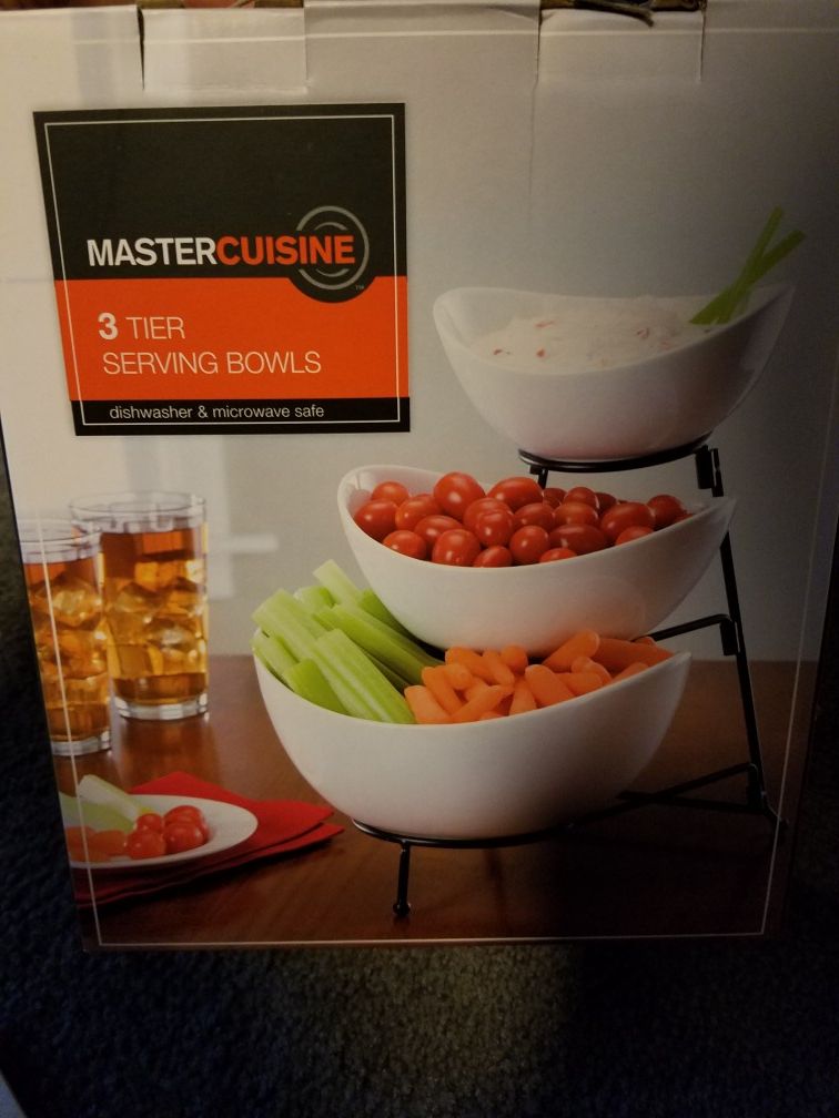 Master Cuisine 3 Tier Serving Bowls BRAND NEW