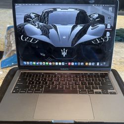 Apple MacBook Pro 13” M2 512 GB Drive Mint Condition