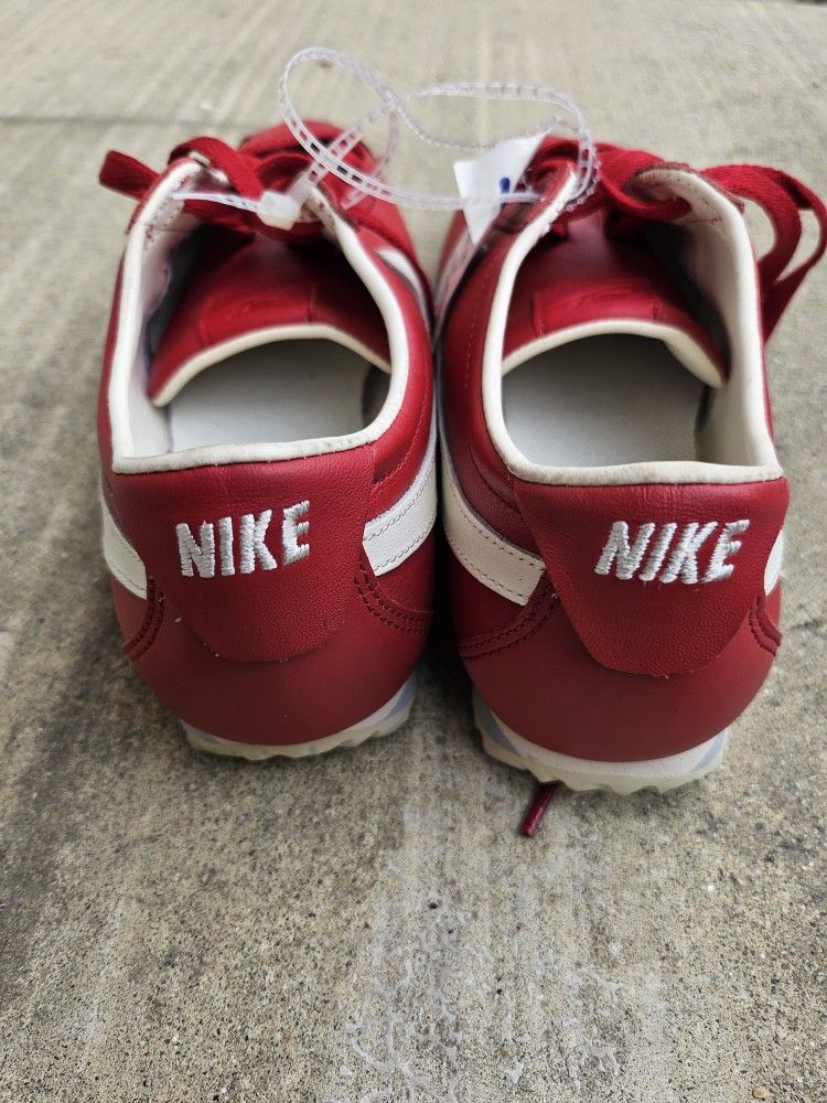 Womens Red Nike Cortez