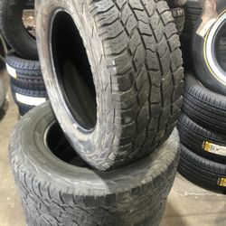 275/65/18 LT A/T Cooper Discoverer 