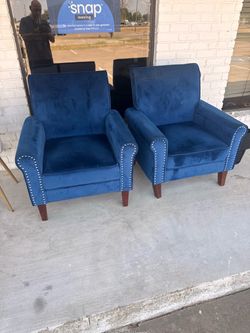 Navy Blue Velvet Accent Chairs – Set of 2