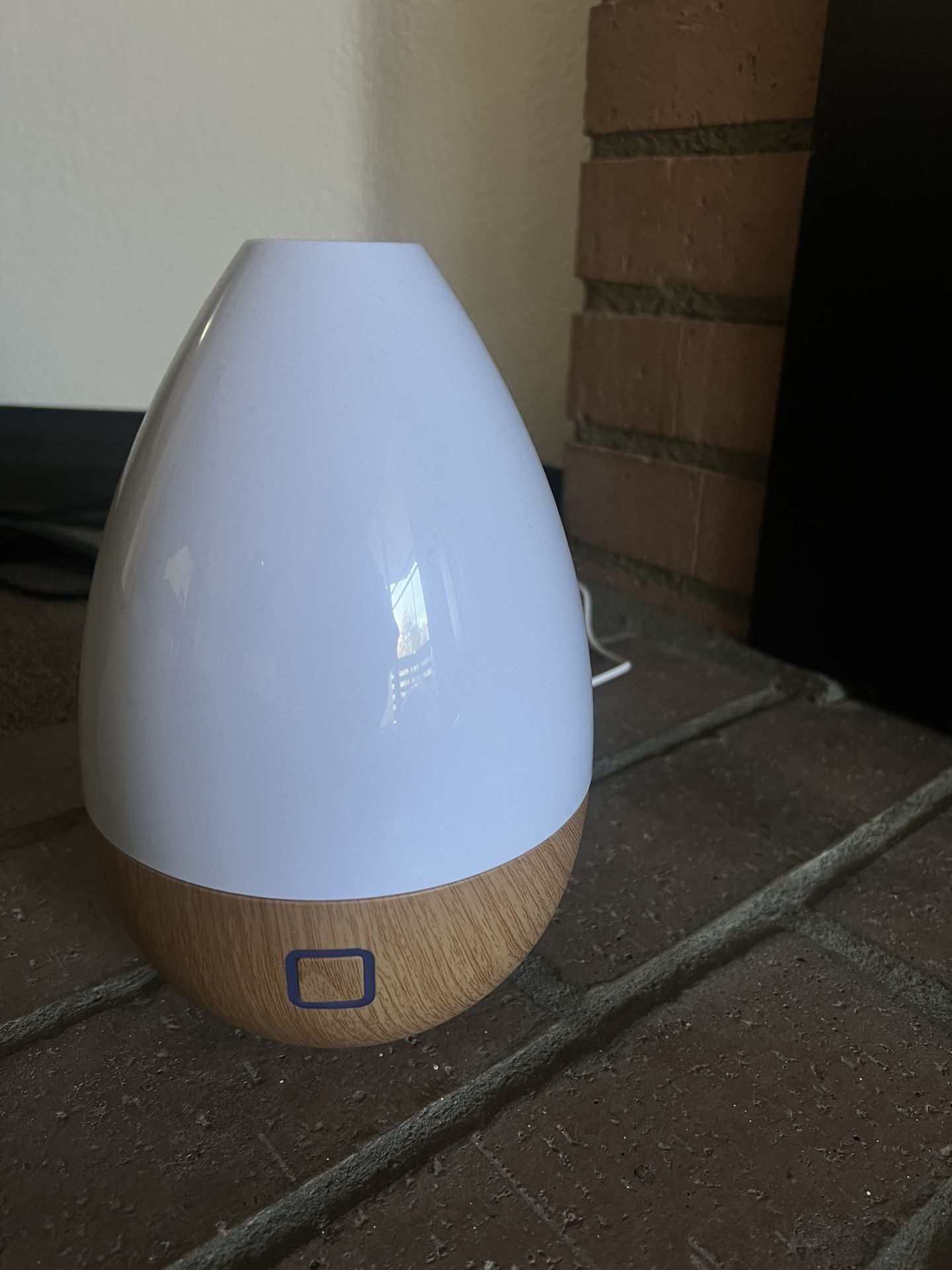 Cool Mist Humidifier, and Two Dilution Fragrances_ La Jolla