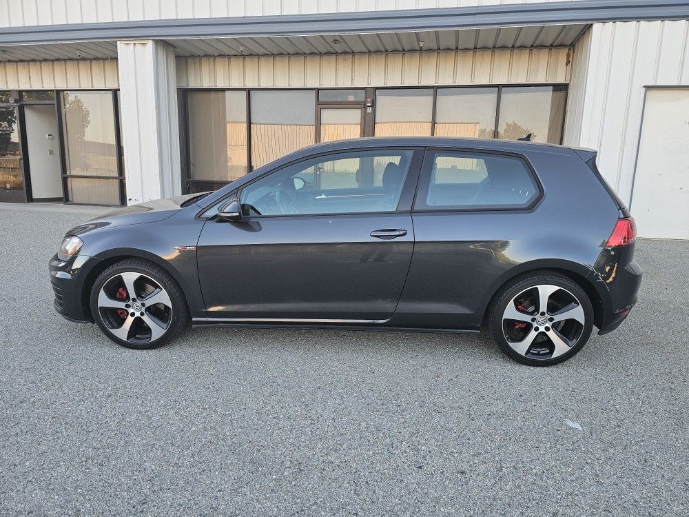 2015 Volkswagen GTI