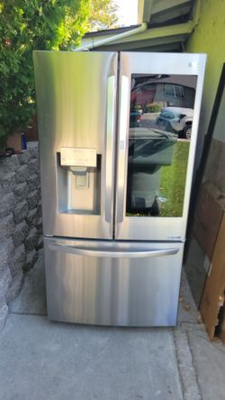 LG REFRIGERATOR WITH INSTAVIEW DOOR NEW COMPRESSOR INSTALLED WORKS GREAT CAN DELIVER ANYWHERE