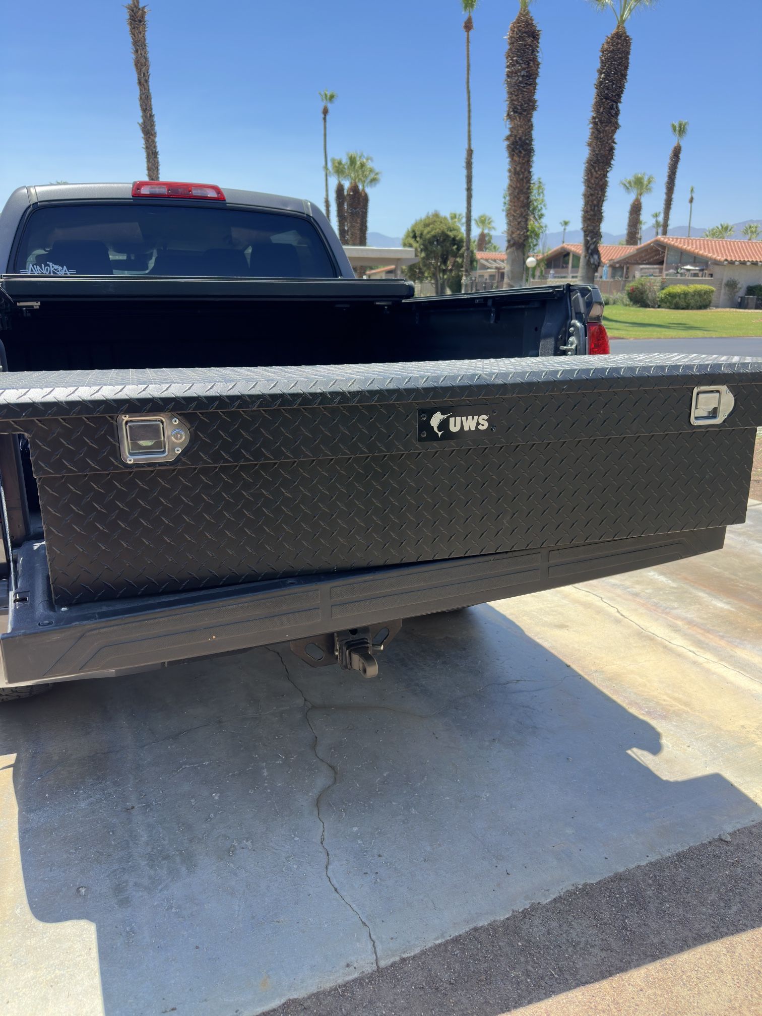 Tuck Tool Box