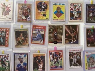 Large vintage & newer Baseball Football Baseball trading sports cards