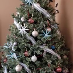 Cashmere 7.5 Christmas Tree 