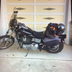 2005 Harley Davidson. Wide glide 