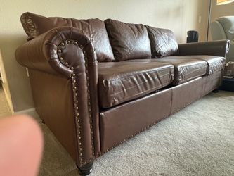 free brand new. sofa.  didn’t like