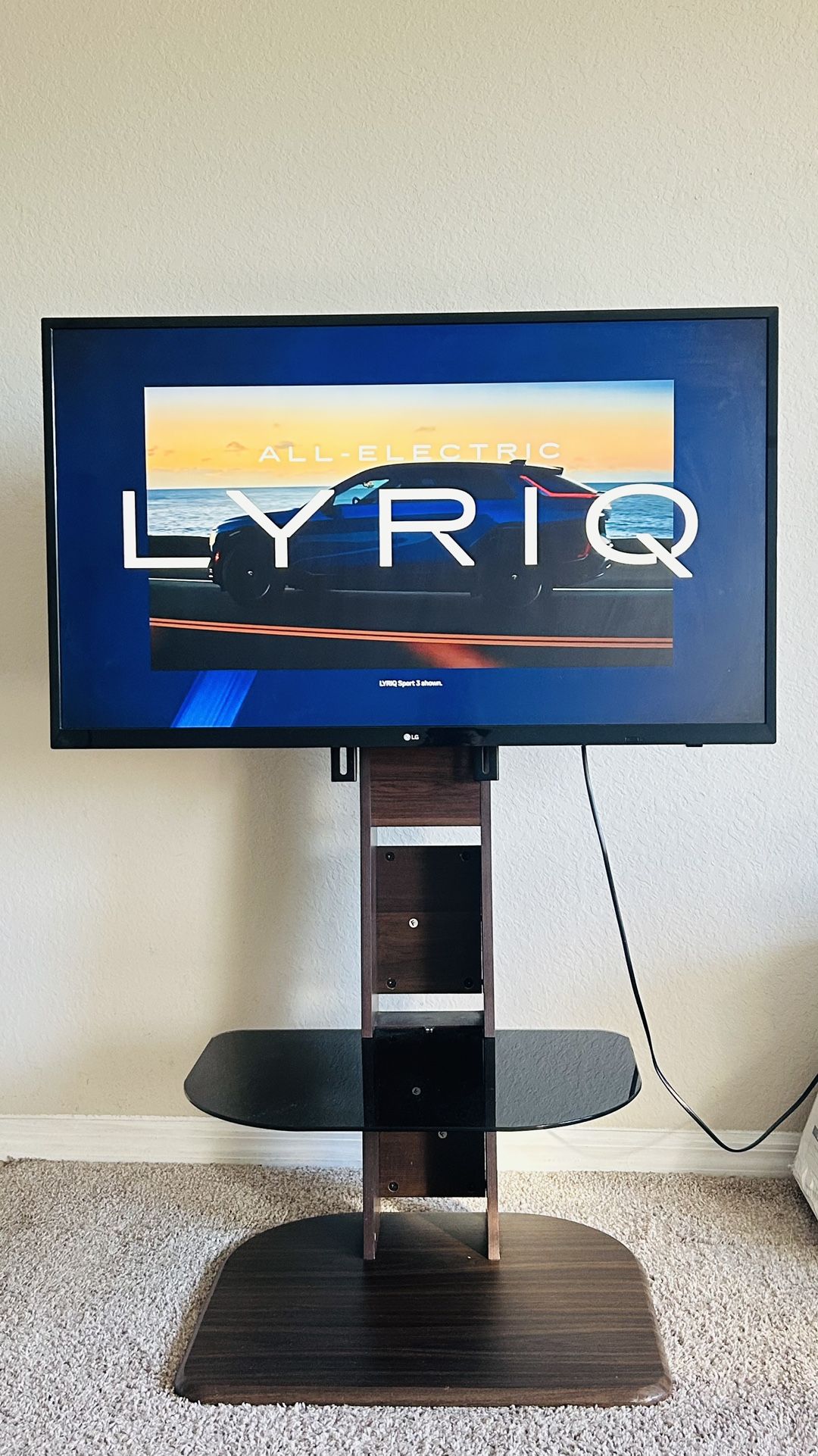 43” LG SMART TV WITH WOODEN STAND