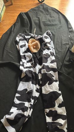 Costume Cow