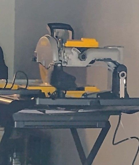 Dewalt Tile Saw