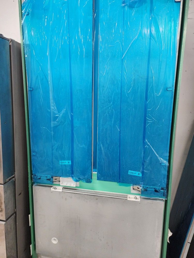 New Thermador Built In Refrigerator 36-inch