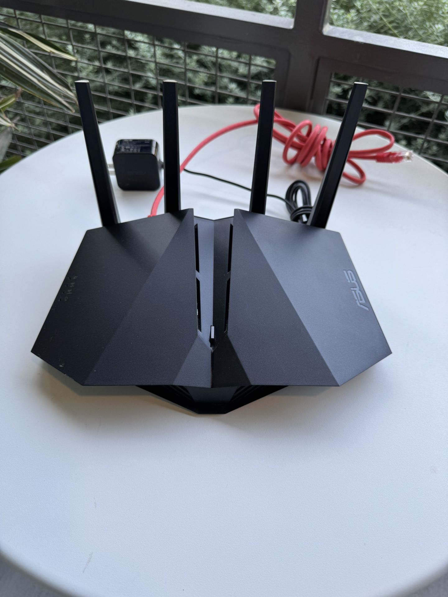 ASUS - RT-AX82U AX5400 Dual-Band Wi-Fi 6 Router - Black