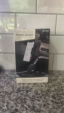 Cup holder phone mount
