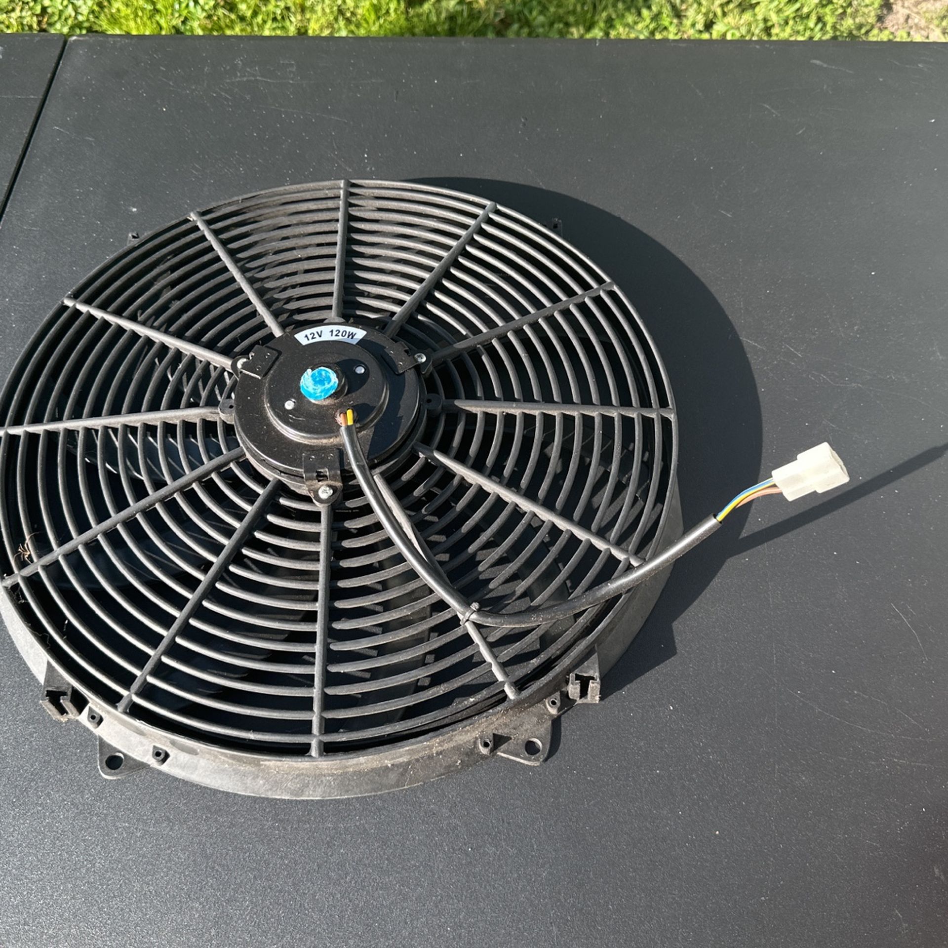 Automotive electric cooling fan universal fit
