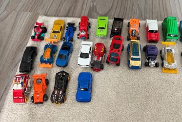 Hot wheels cars - count 30
